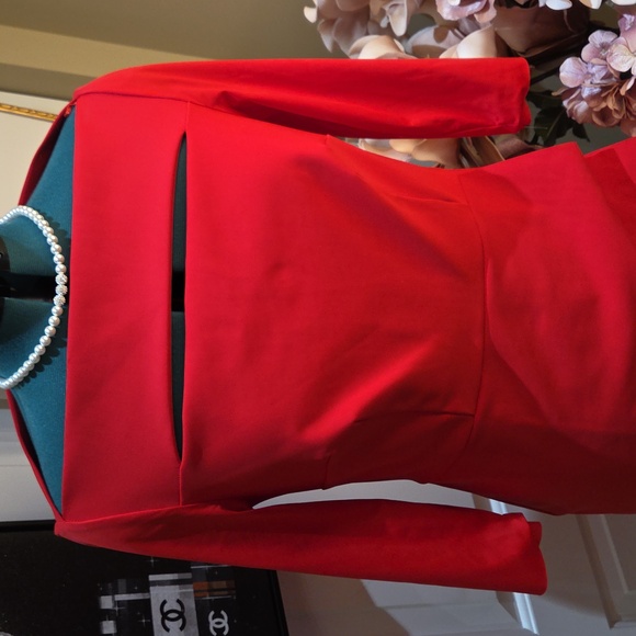 Nwot 14 Alex Evenings Red Long Sleeve Sheath Dress with Neck Cutout - Picture 15 of 17